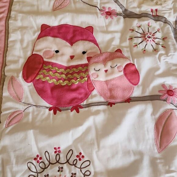 Lambs & Ivy Pink and white family tree baby comforter - Picture 4 of 6